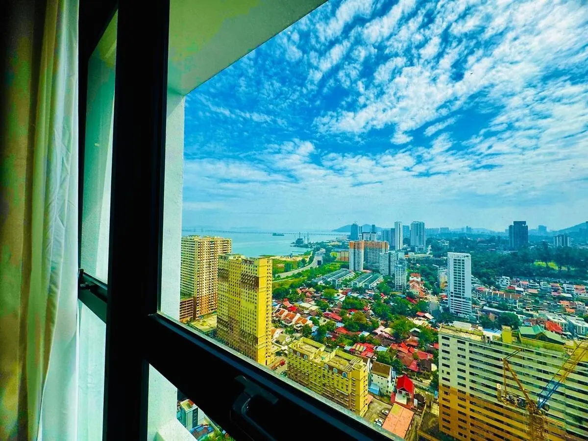 Luxury Sea & City Views 3Br 12Pax Jelutong 0*,  Malaisie